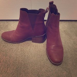 TOMS red leather Esme boots